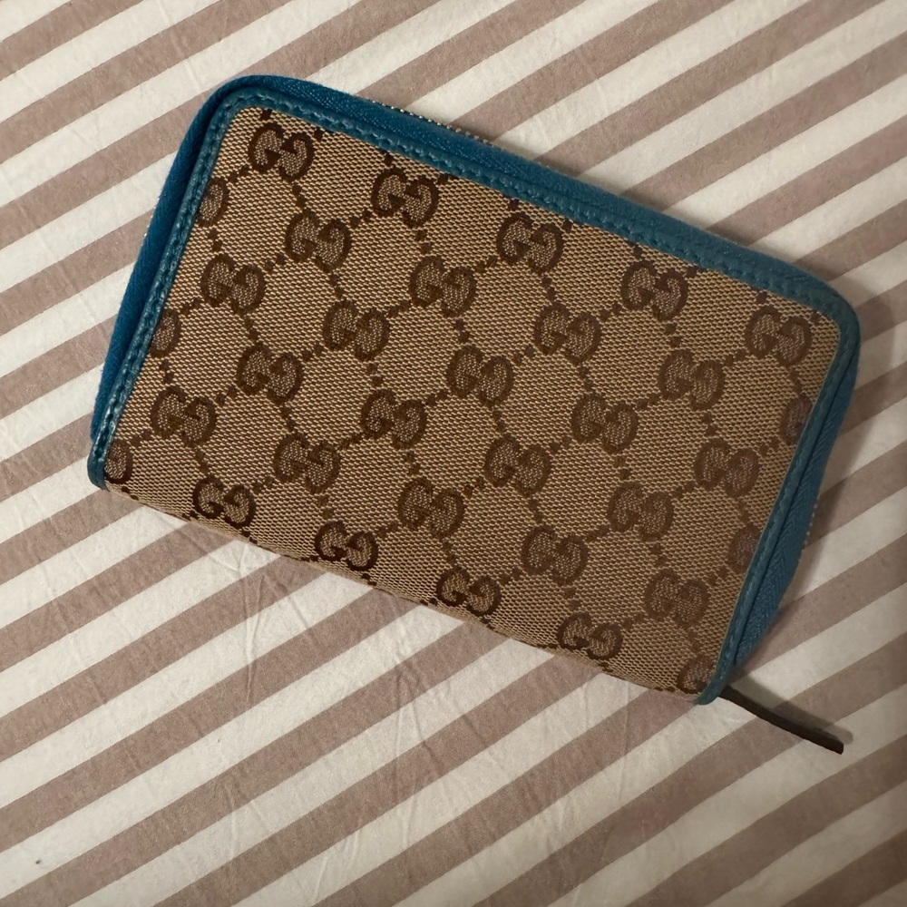 Gucci GG Canvas Zip Around Wallet Teal Leather Interior
